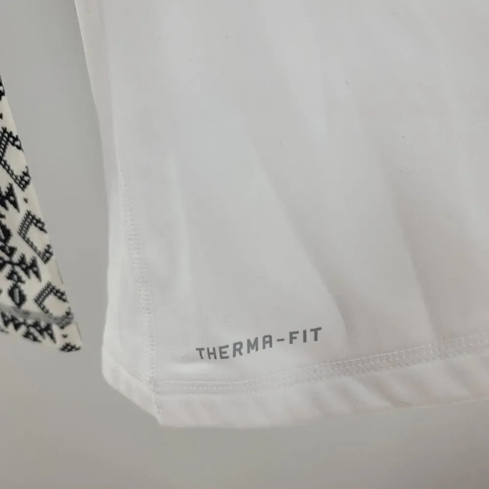 Nike pro fleece lined thermo fit top